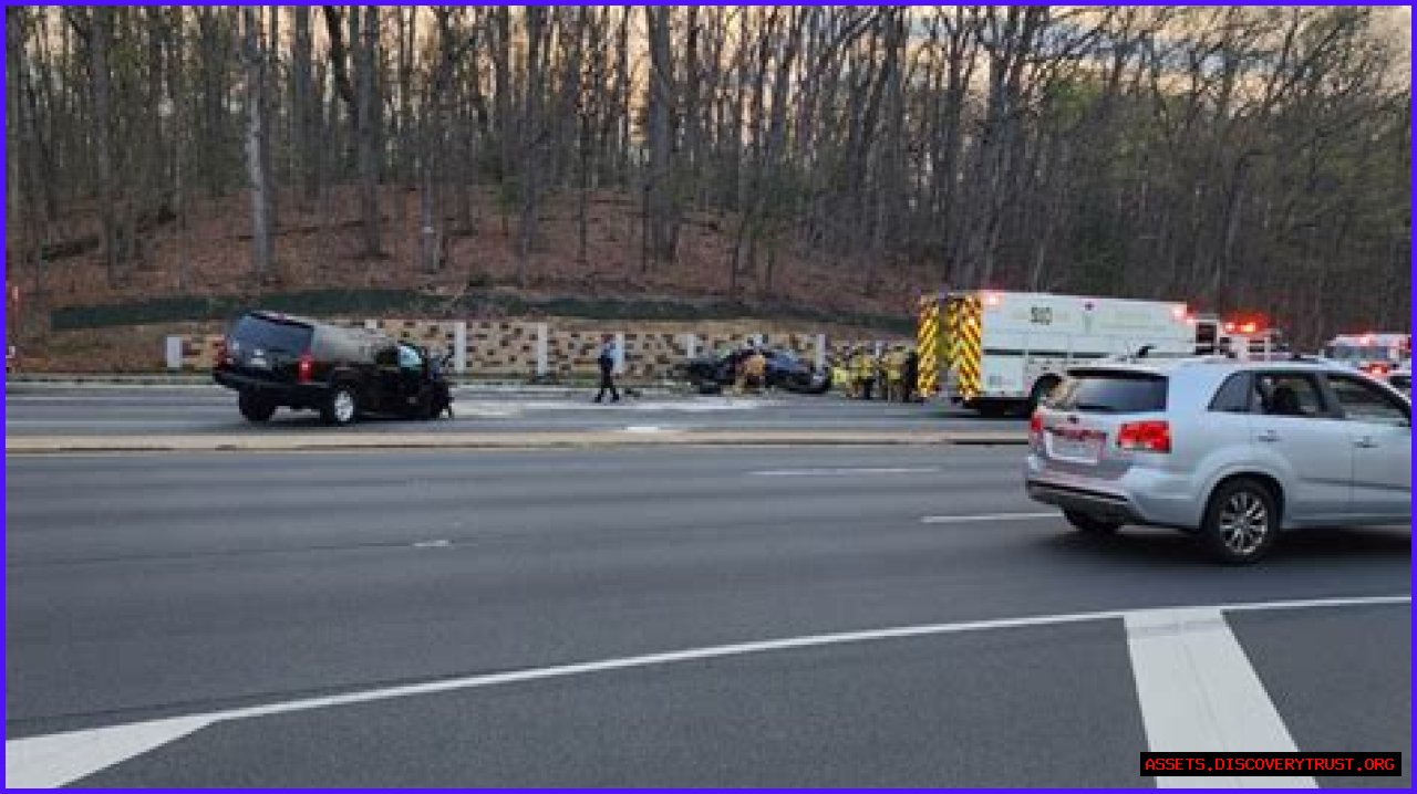 Dies in Tragic Car Accident